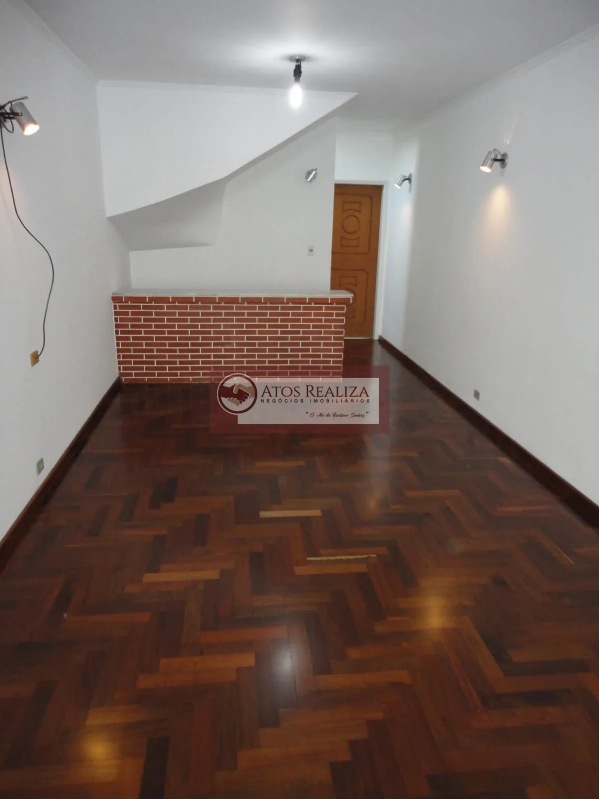 Imagem Sobrado em Veleiros, São Paulo: 150M², 3 Quartos, 1 Suíte - Venda e Locação por R$ 3.500