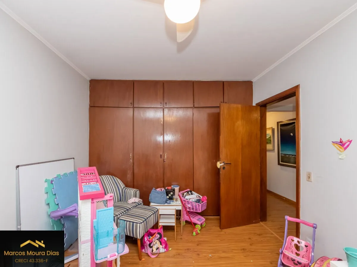 Imagem Apartamento em Perdizes com 4 quartos ( 1 suíte), , 215m². Edifício com Lazer e 1 apto por Andar