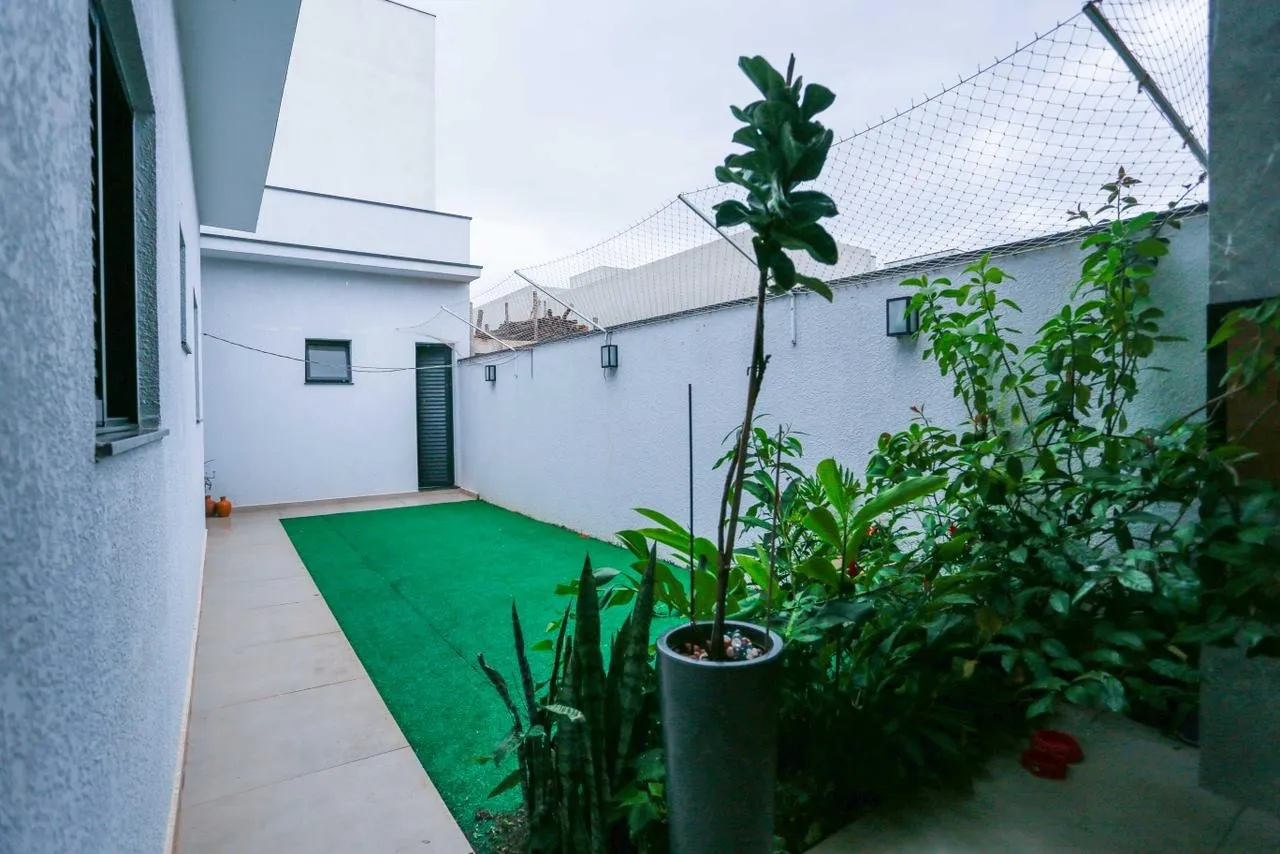 Imagem Casa em condomínio de luxo em Sorocaba-SP, Jardim Villagio Milano: 3 quartos, 3 suítes, 1 sala, 4 banheiros, 2 vagas, 132m². Venha conferir!