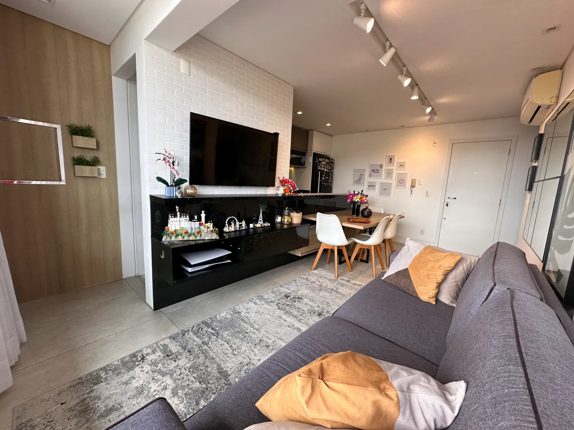 Imagem Apartamento com 2 Quartos à Venda, 62,31 m² em Bom Retiro - Joinville