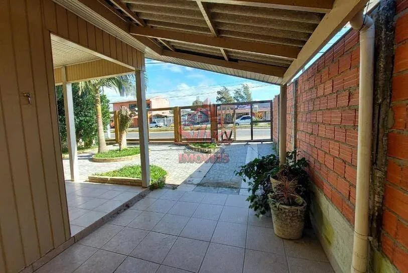 Imagem 954 |Casa à venda em Imbé na avenida principal com anexo e 250m²