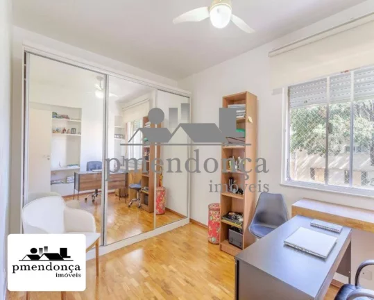 Imagem Apartamento em Higienópolis com 3 quartos, 1 vaga, 150 m2