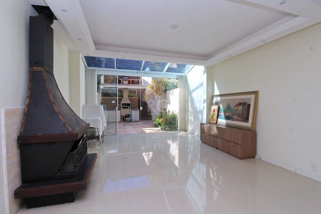 Imagem Casa Condominio - 302.7m², 4 Quartos, 1 suite, 2 vagas - Vila Conceição