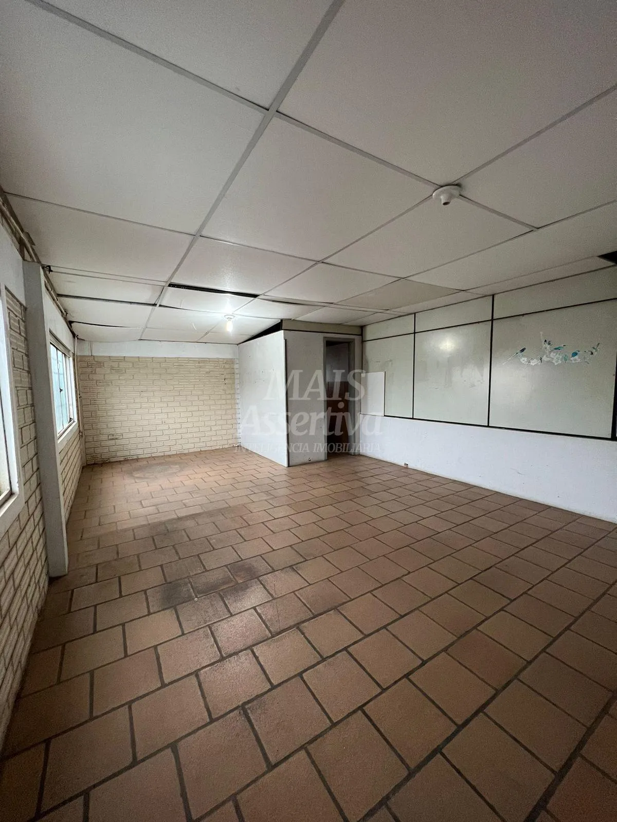 Imagem Ótimo pavilhão à venda, localizado no bairro Canudos em Novo Hamburgo/RS