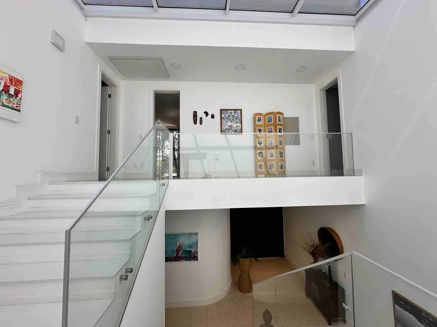 Imagem Casa de 540m² de Construção Localizada no Coração de Alphaville 1!