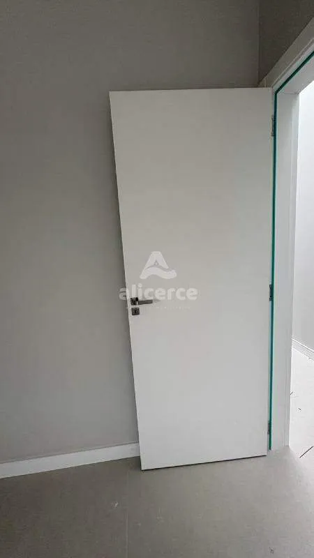 Imagem Sobrado à venda com 3 quartos 3 suítes, 154,15m² em Vargem Pequena Florianópolis