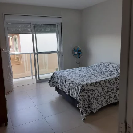 Imagem Casa à venda em Garopaba-SC, bairro Pinguirito: 2 suítes, sala ampla, 110m².