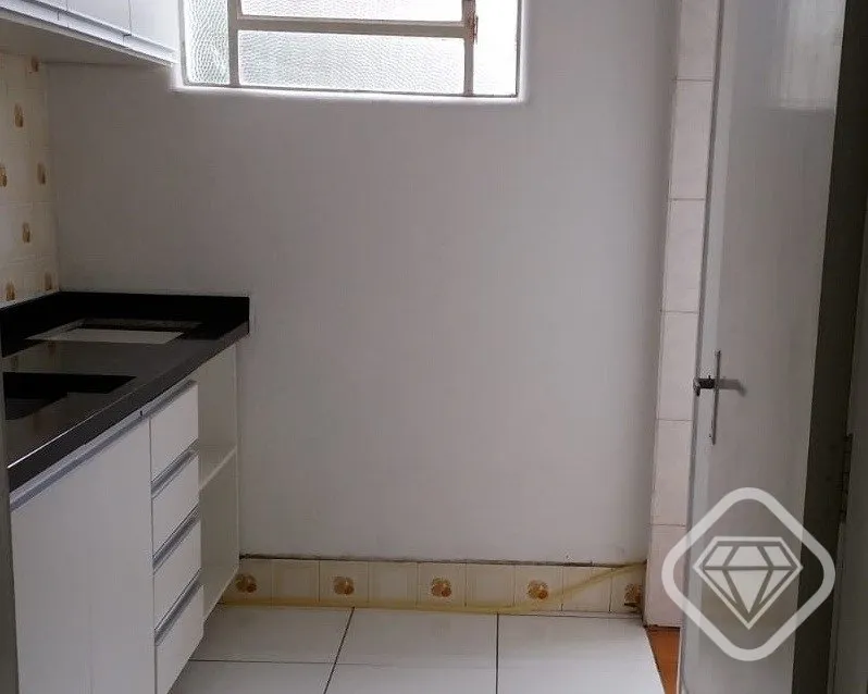 Imagem Apartamento reformado com vaga escriturada e excelente localização

Apartamento de 2 dormitórios,...