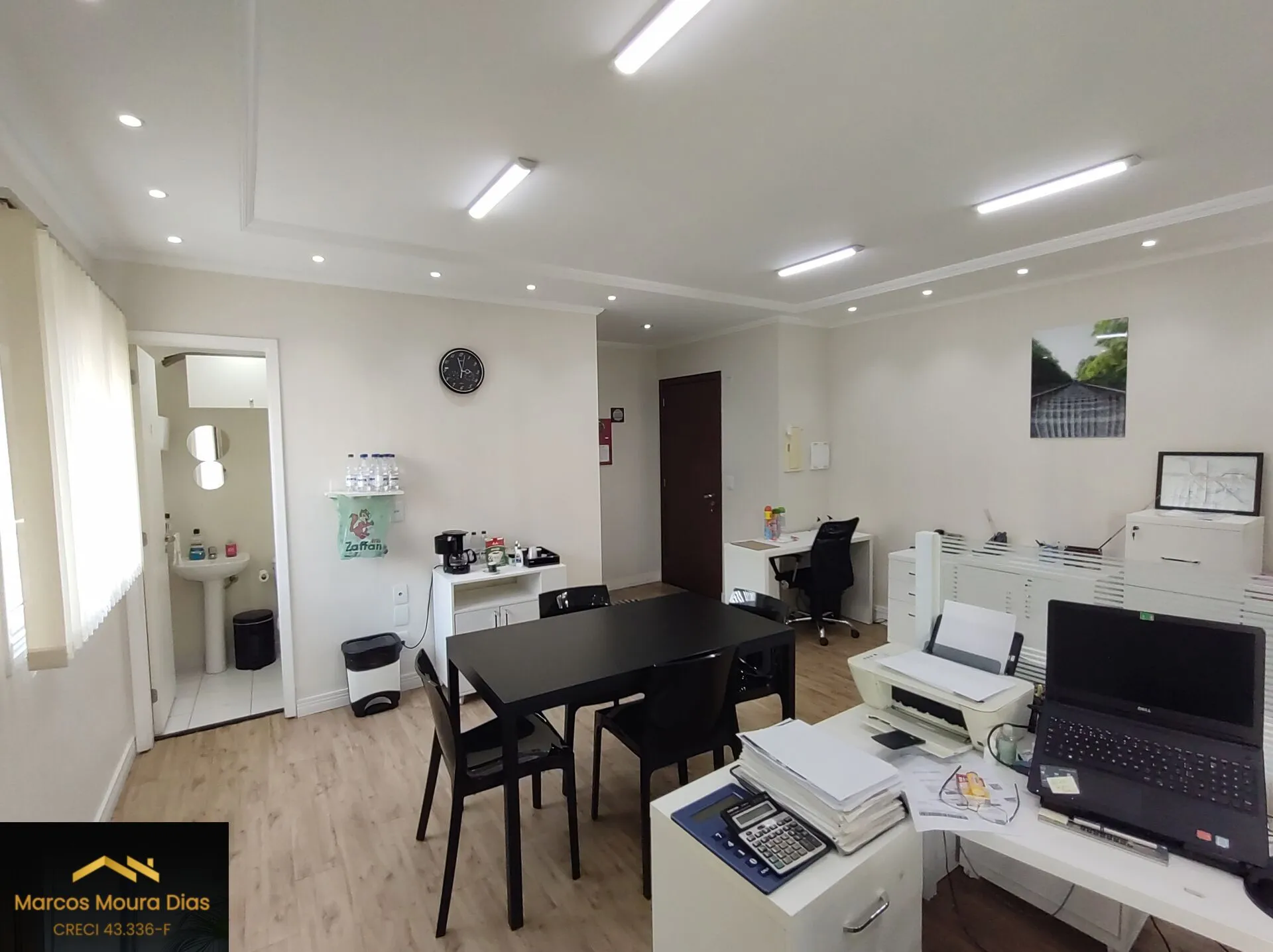 Imagem Conjunto mobiliado com ar condicionado à venda, 33 m², 2 banheiros e 1 Vaga de Garagem - Pompeia - São Paulo/SP