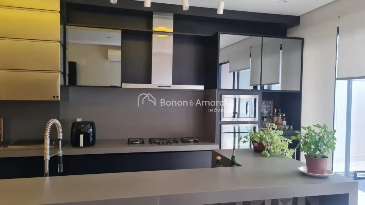 Imagem Casa com 3 suítes, à venda no Condomínio Villa Bella Siena, bairro Jardim América, Paulínia.