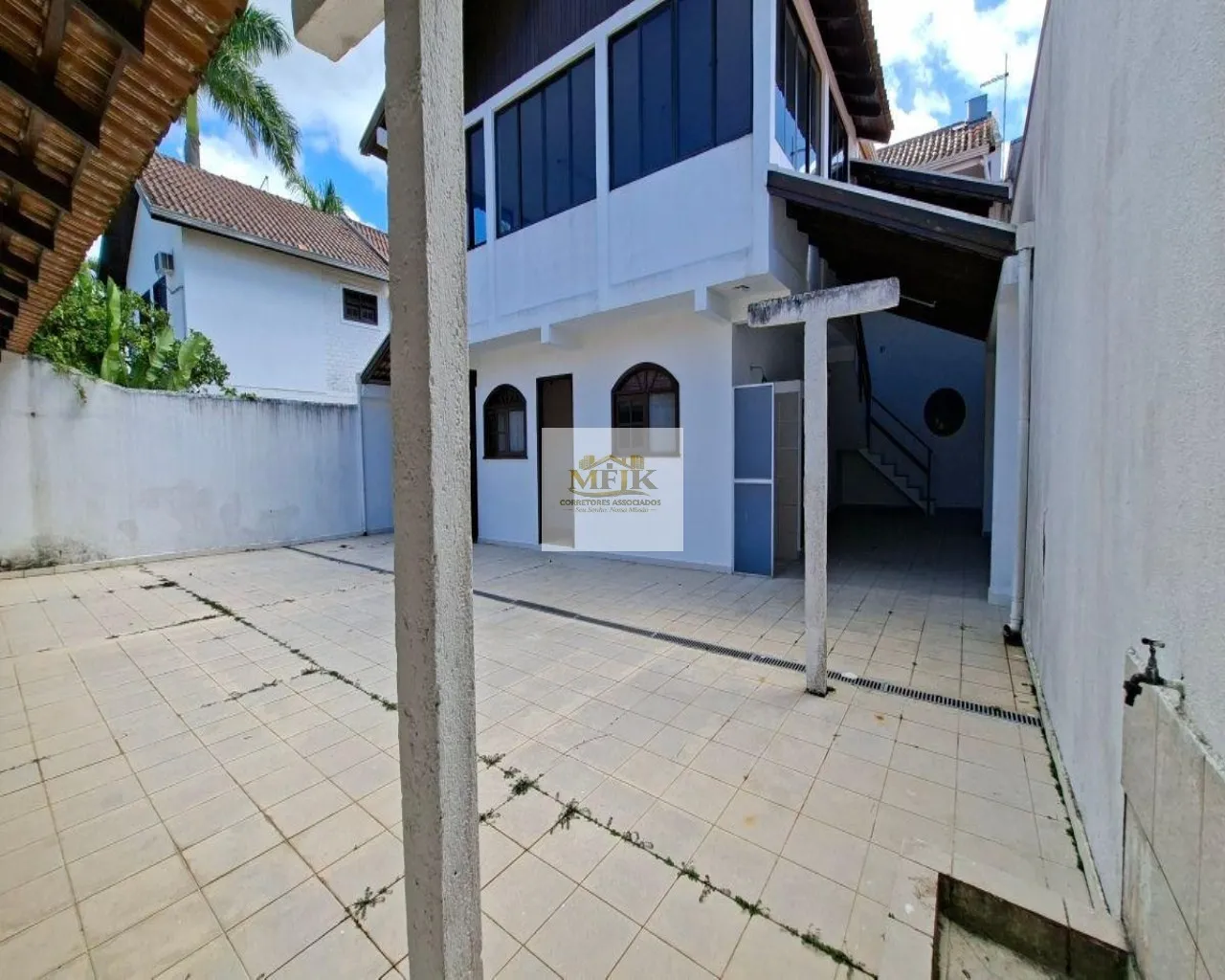 Foto do imóvel Imperdível: Casa à venda em Pontal do Paraná-PR, Atami Norte, 7 quartos, 1 suíte, 3 banheiros, 3 vagas, 148m². Confira!