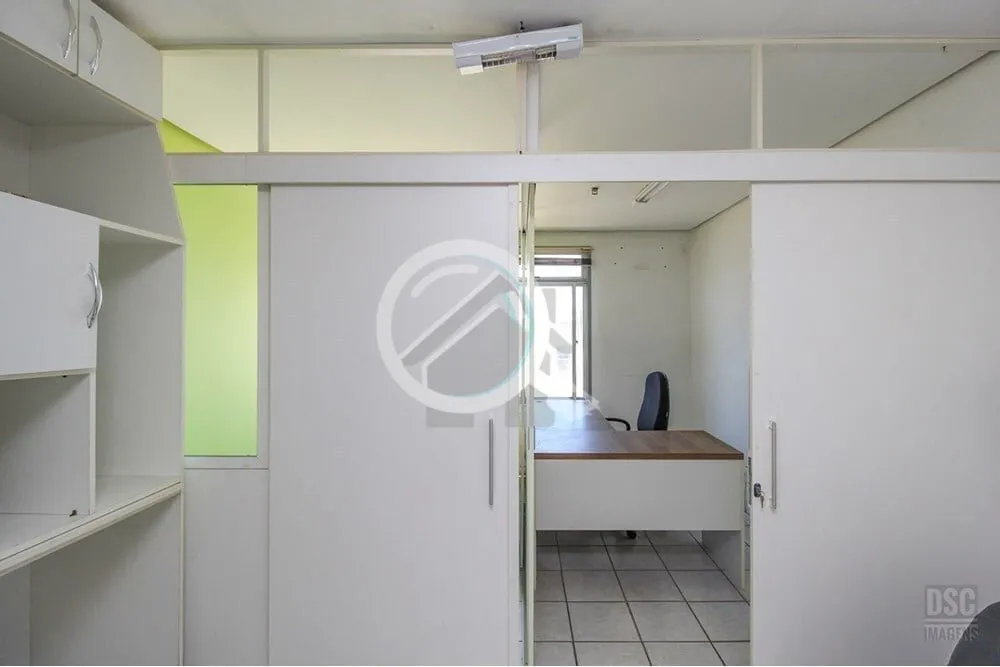 Imagem Se você busca um espaço funcional e bem estruturado para o seu negócio, esta é a escolha ideal p...