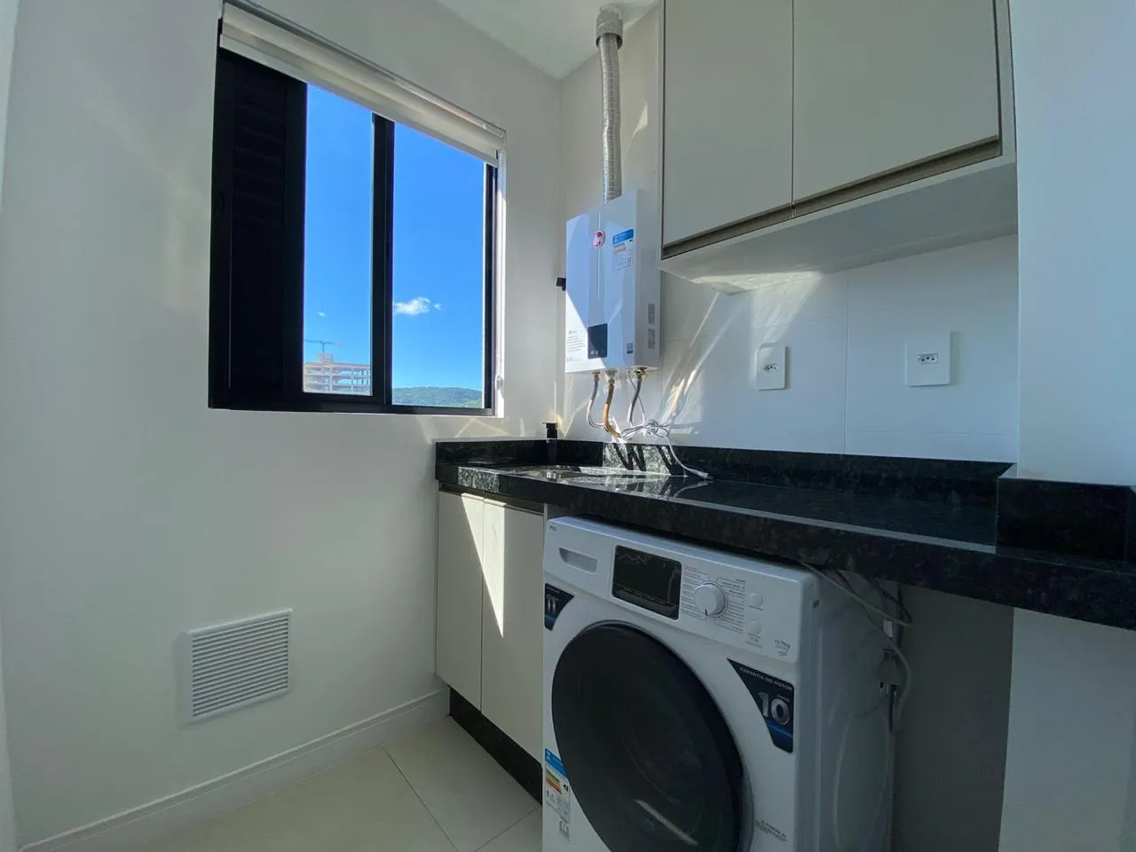 Imagem Apartamento à venda com 100m2 por R$ 1.800.000,00
