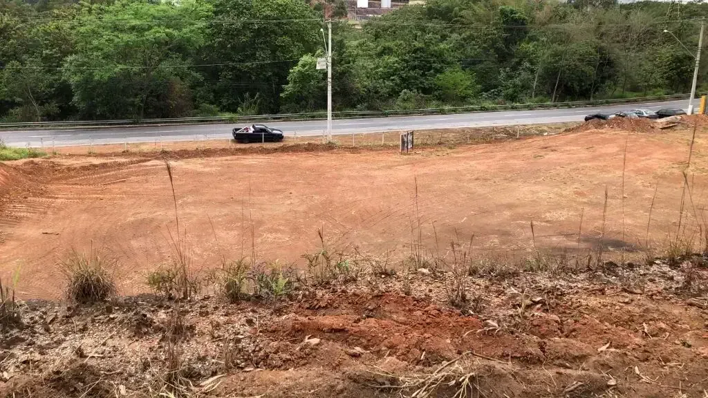 Terreno à Venda ou Locação, 11000 m² em Área Industrial - Várzea Paulista