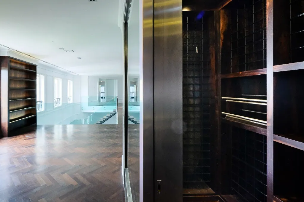 Imagem Imperdível apartamento à venda em São Paulo-SP, no Jardim Guedala: 2 quartos, 2 suítes, 4 banheiros, 4 vagas na CONDOMÍNIO PLACE DES VOSGES!