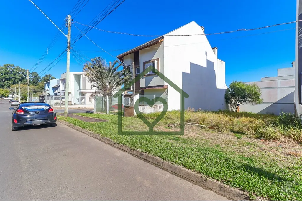 Imagem Terreno localizado no bairro Guarujá, de 8x28 no total de 224m² - 8 metros de frente e 28 metros d...