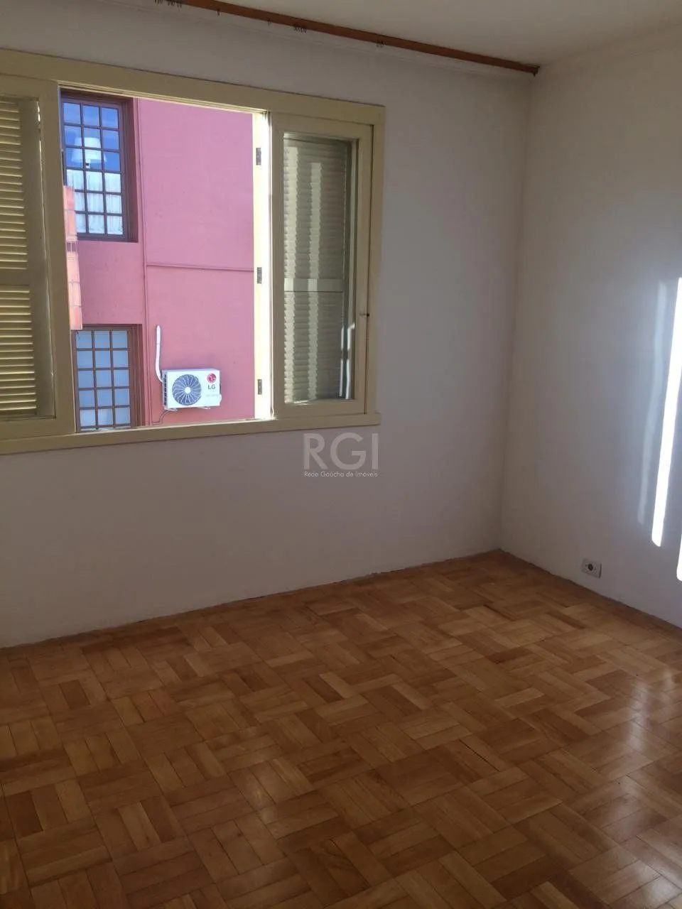 Imagem Apartamento para Venda - 70.57m², 2 dormitórios, Auxiliadora