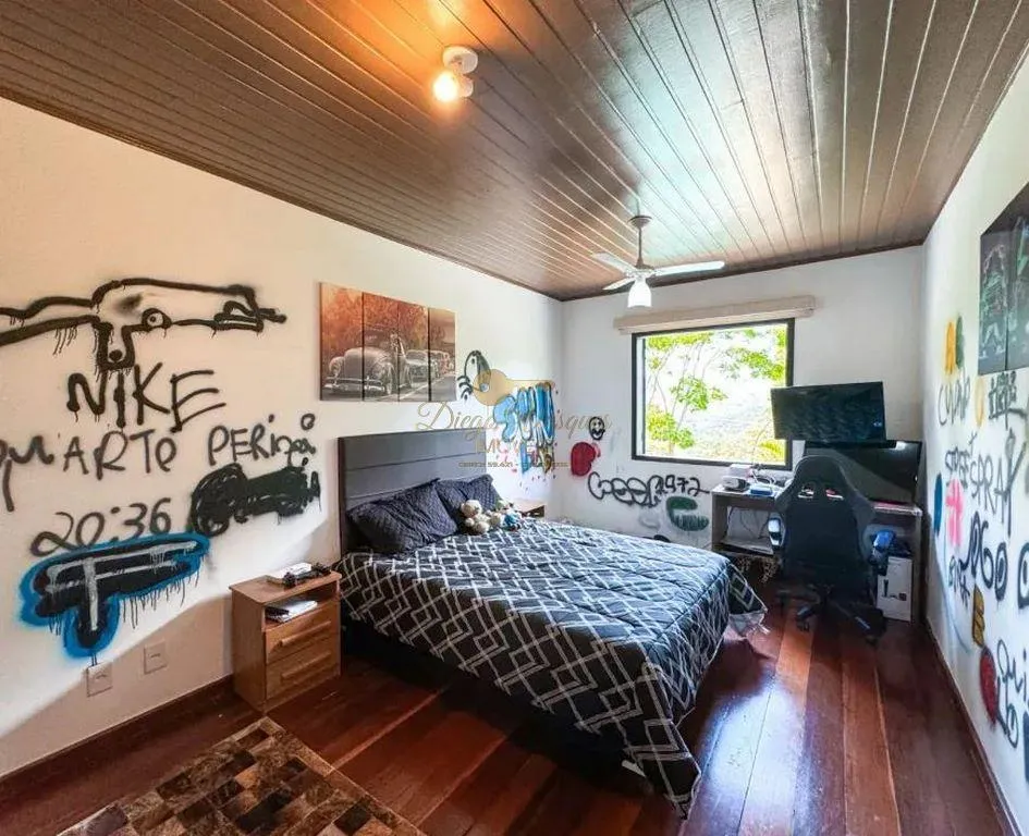 Imagem Casa em Condomínio para Venda em Teresópolis / RJ no bairro Green Valley