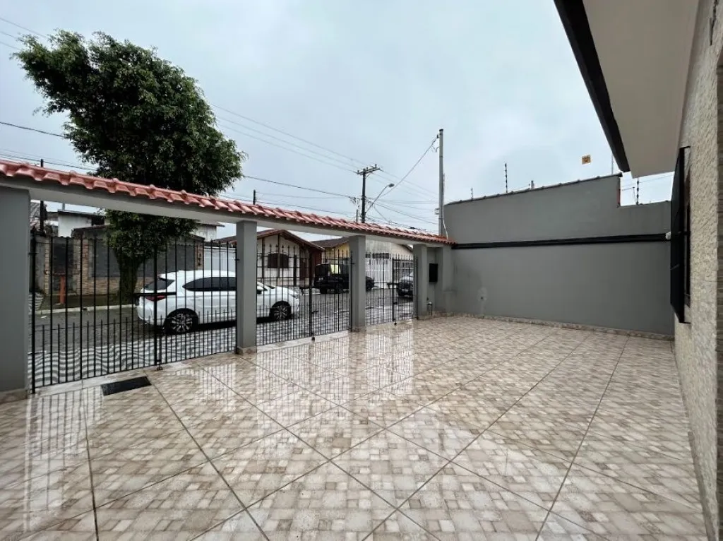 Imagem CASA COM 100,00 m² - MARACANÃ - PRAIA GRANDE SP