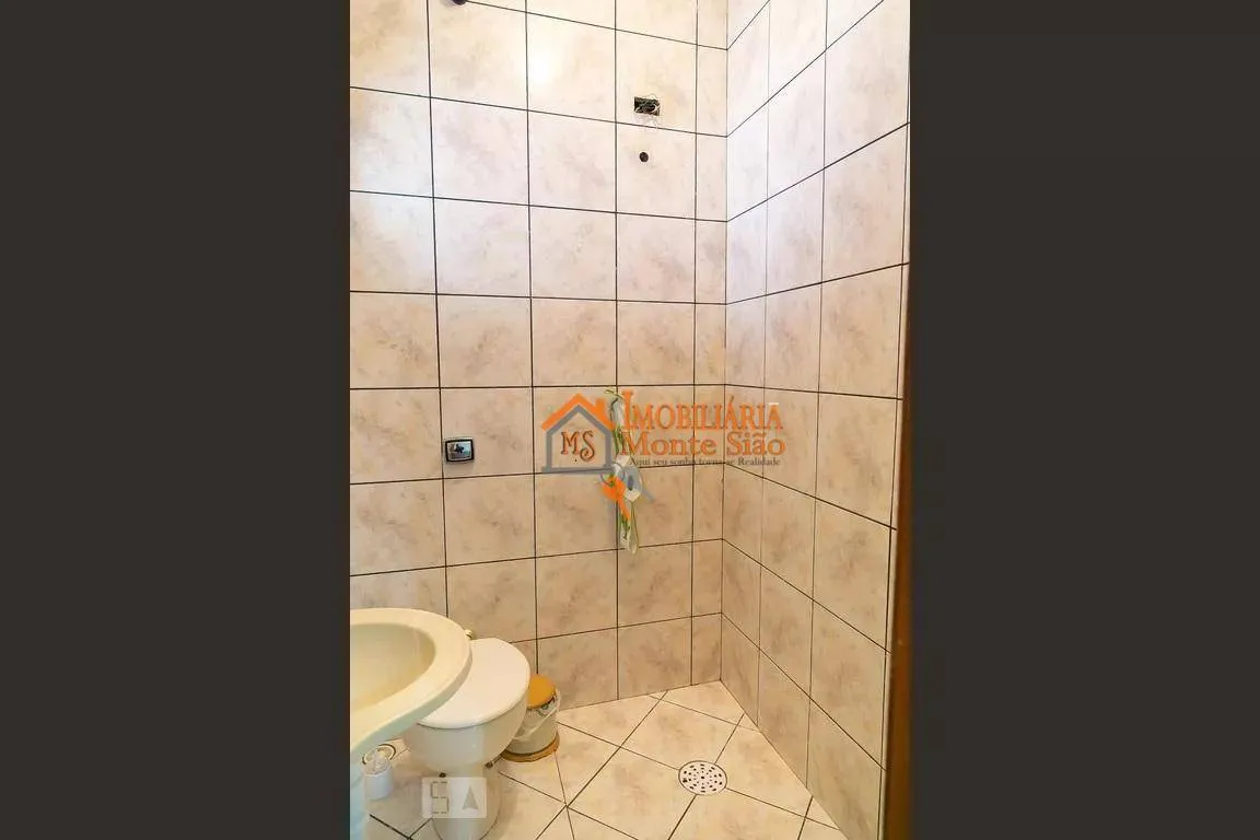 Imagem Sobrado com 4 dormitórios à venda, 250 m² por R$ 742.000,00 - Gopoúva - Guarulhos/SP