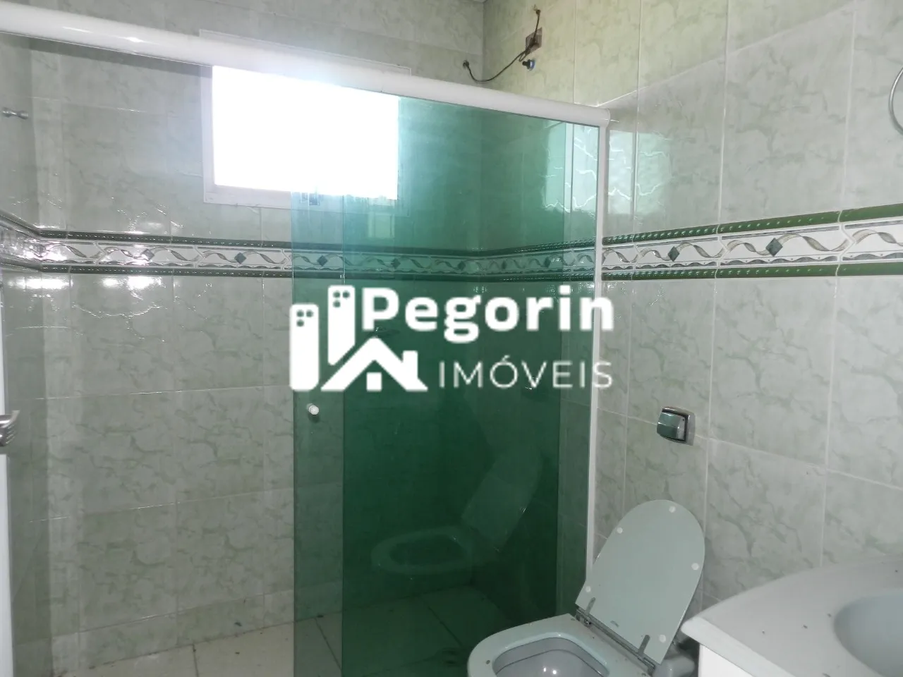 Imagem Sobrado à venda em Pinhais, Maria Antonieta, com 4 quartos, 420,00m²