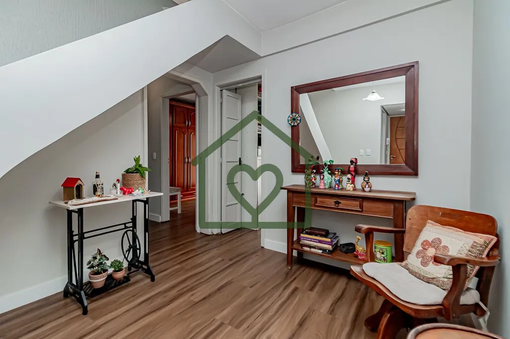 Imagem Apartamento com 3 dormitorios, banheiro social, area de serviço com armarios, banheiro auxiliar, sa...
