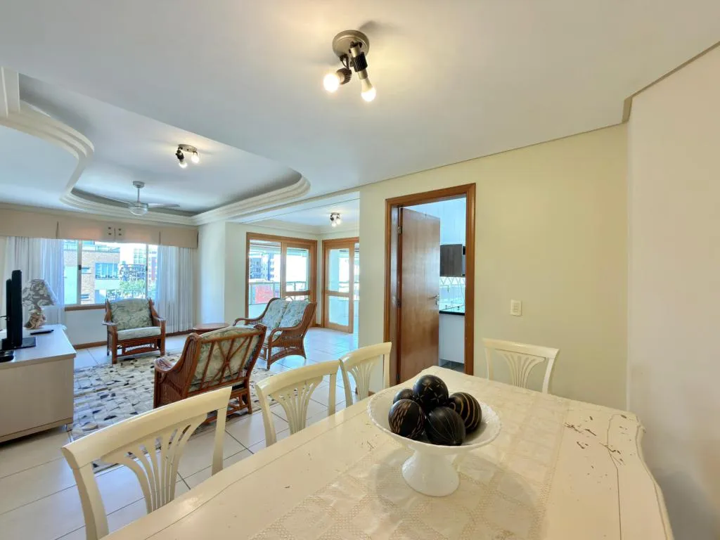 Foto do imóvel: Apartamento 3 Dormitórios - Bairro -- em Avenida Ruda