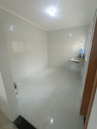 Imagem Sobrado com 2 Quartos à Venda, 76 m² em Jundiapeba - Mogi das Cruzes
