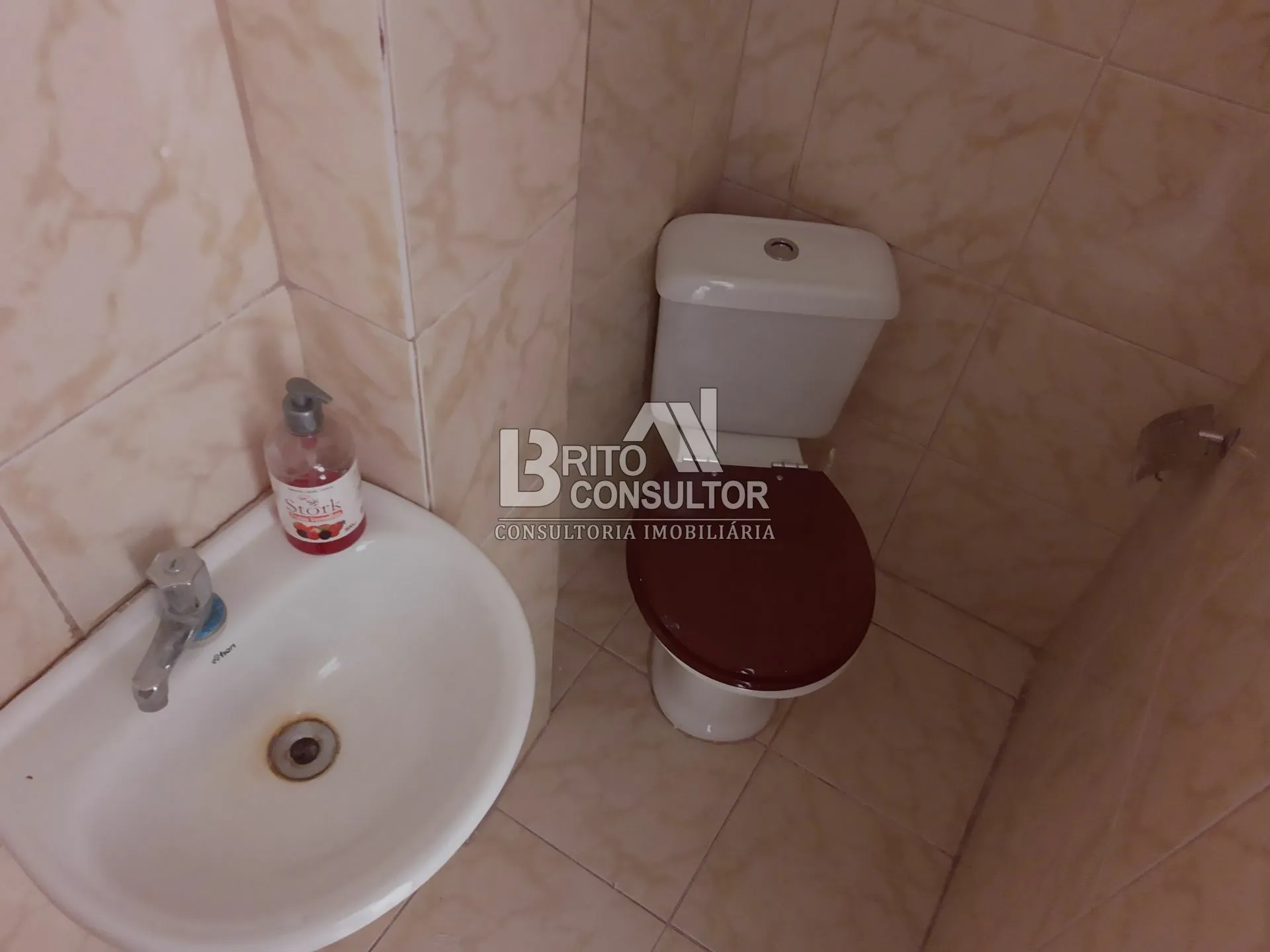 Imagem Sala Comercial á Venda Excelente Localização 16 M² Apenas 75.000 - Centro Niterói/RJ.