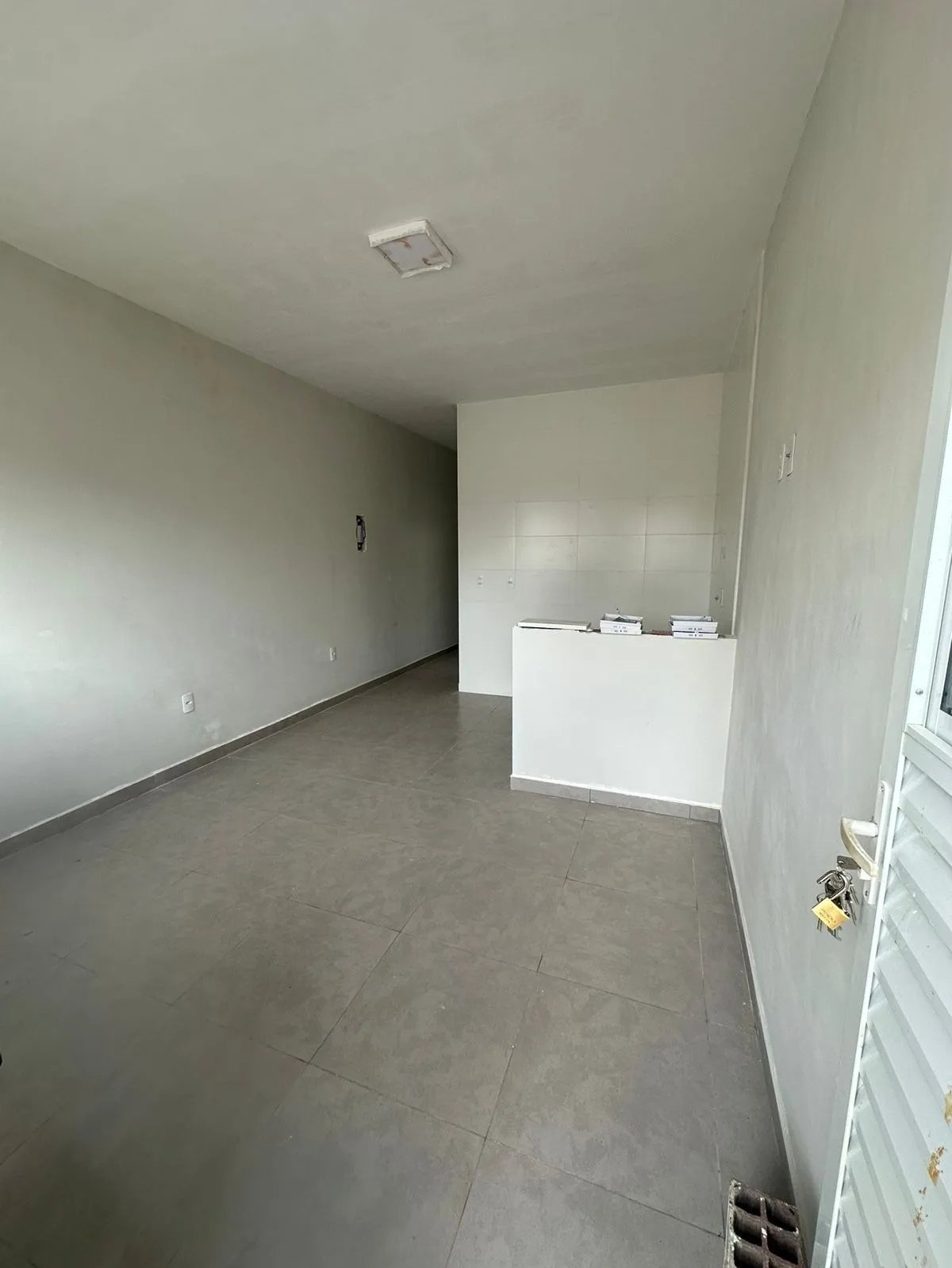 Imagem Casa de 2 Dormitórios no Bairro Aparecidinha ? Sorocaba (45m²)