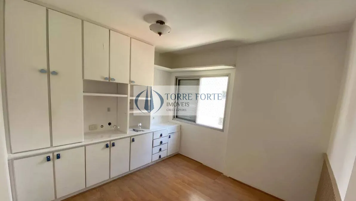 Imagem Ótimo apartamento na Vila Clementino, 4 dormitórios sendo 2 suítes, 2 vagas
