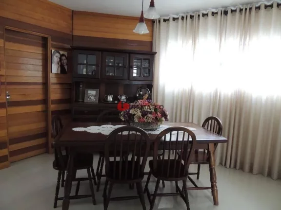 Imagem Sobrado à venda 3 Quartos, 1 Suite, 5 Vagas, 262M², Santa Maria, São Caetano do Sul - SP