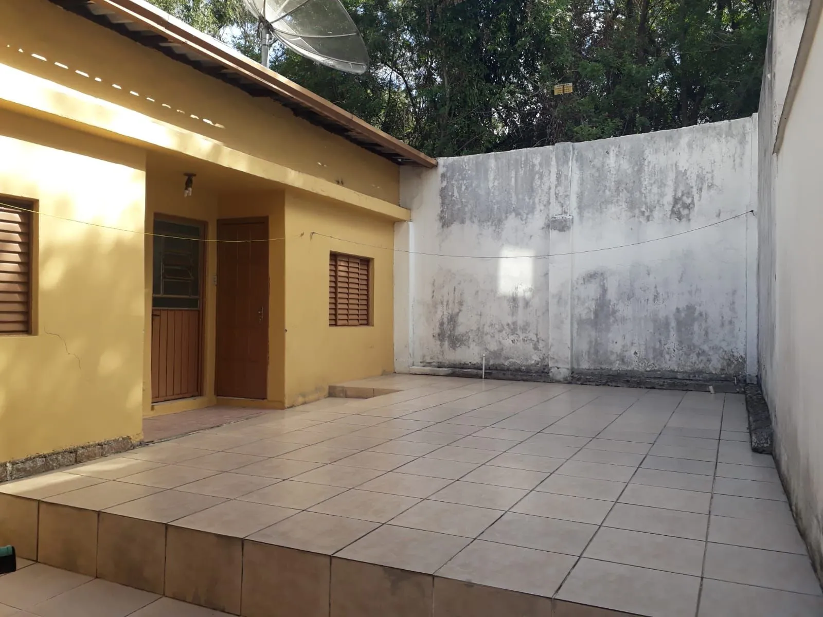 Imagem Casa sobrado no bairro Auxiliadora de 3 dormitórios e 3 vagas