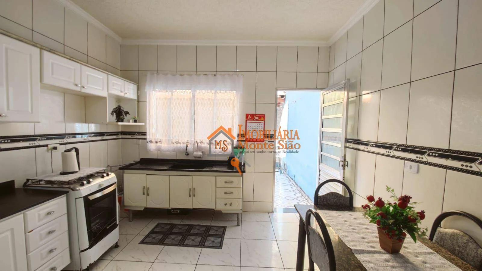 Imagem Sobrado com 3 dormitórios à venda, 155 m² por R$ 580.000,00 - Parque Flamengo - Guarulhos/SP