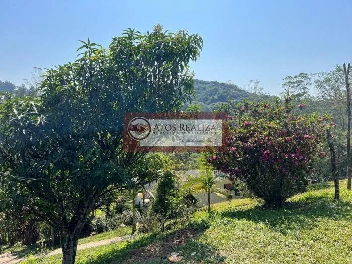 Imagem Sítio à Venda em Engenheiro Marsilac: 20.800m², 3 Dorms