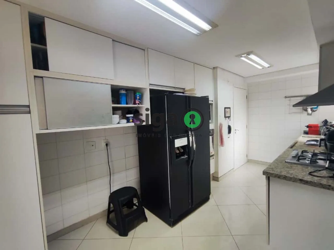 Imagem Apartamento de 185 metros 4 dormitórios 2 suítes 2 vagas