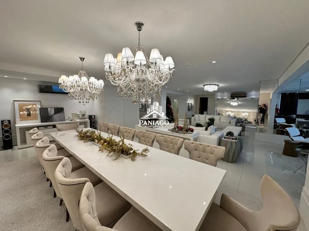 Imagem Apartamento de Alto Padrão com 5 Suítes à Venda no Edifício Forest Hill | Cuiabá