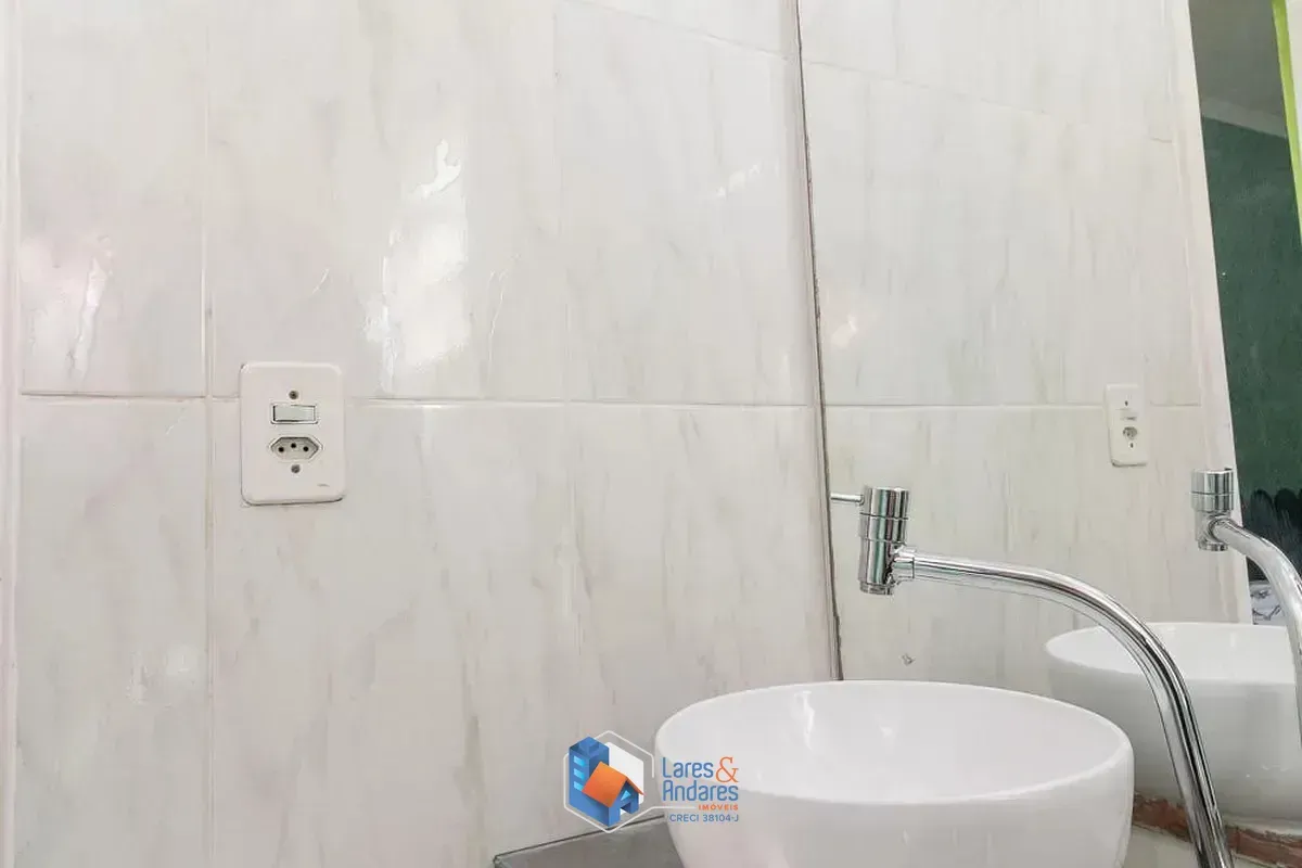 Imagem Casa para venda em Vila Ré com 2 quartos, sendo 1 suíte, 126m²