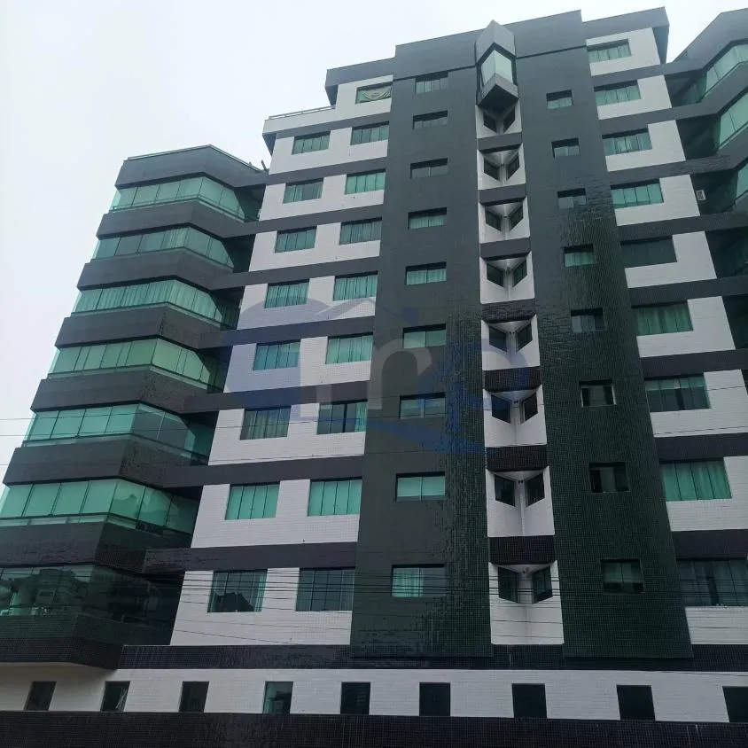 Imagem Apartamento a venda com 3 dormitorios no centro de Torres/RS