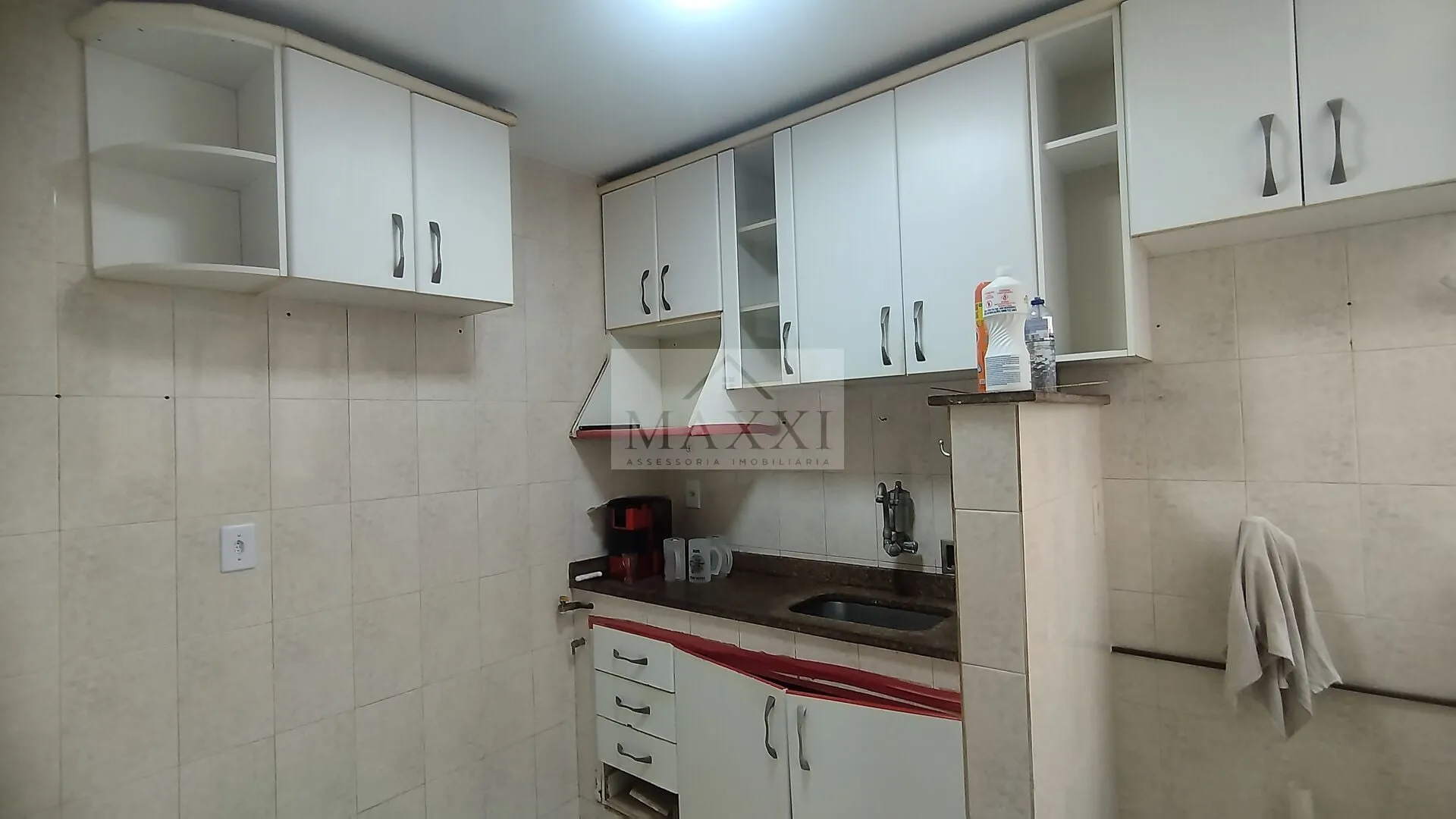 Imagem Apartamento de 2 Quartos na Portuguesa - Ilha do Governador