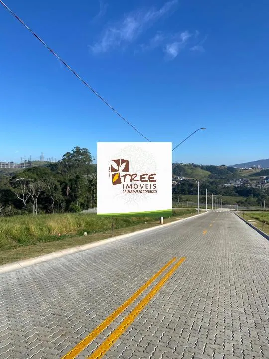 VENDA DE TERRENO NO CONDOMÍNIO REAL PARK II, EM MOGI DAS CRUZES/SP, OPORTUNIDADE com 300m² e topografia plana. CONSULTE-NOS.