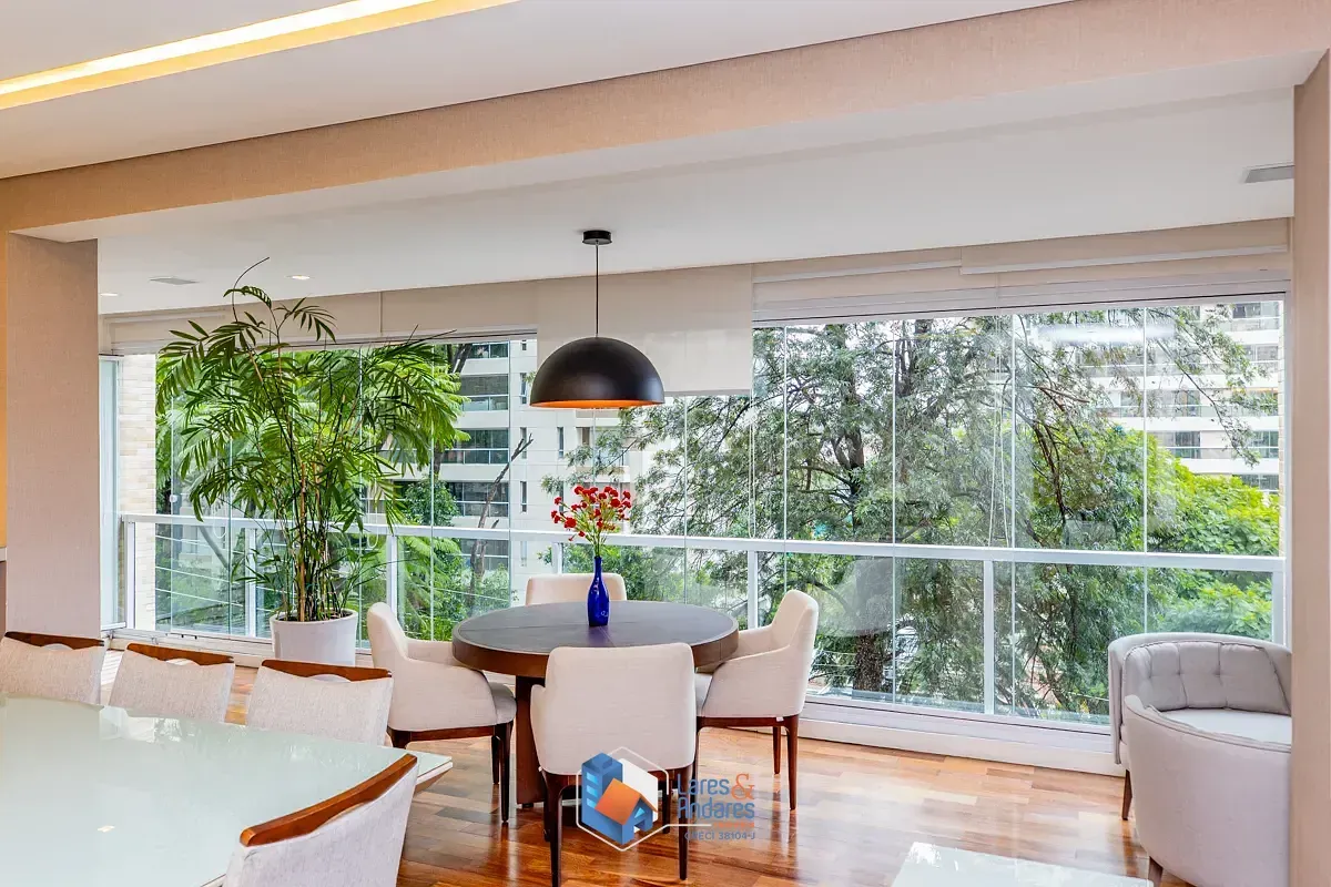 Imagem Apartamento para venda em Campo Belo com 3 quartos, sendo 3 suítes, 242m²