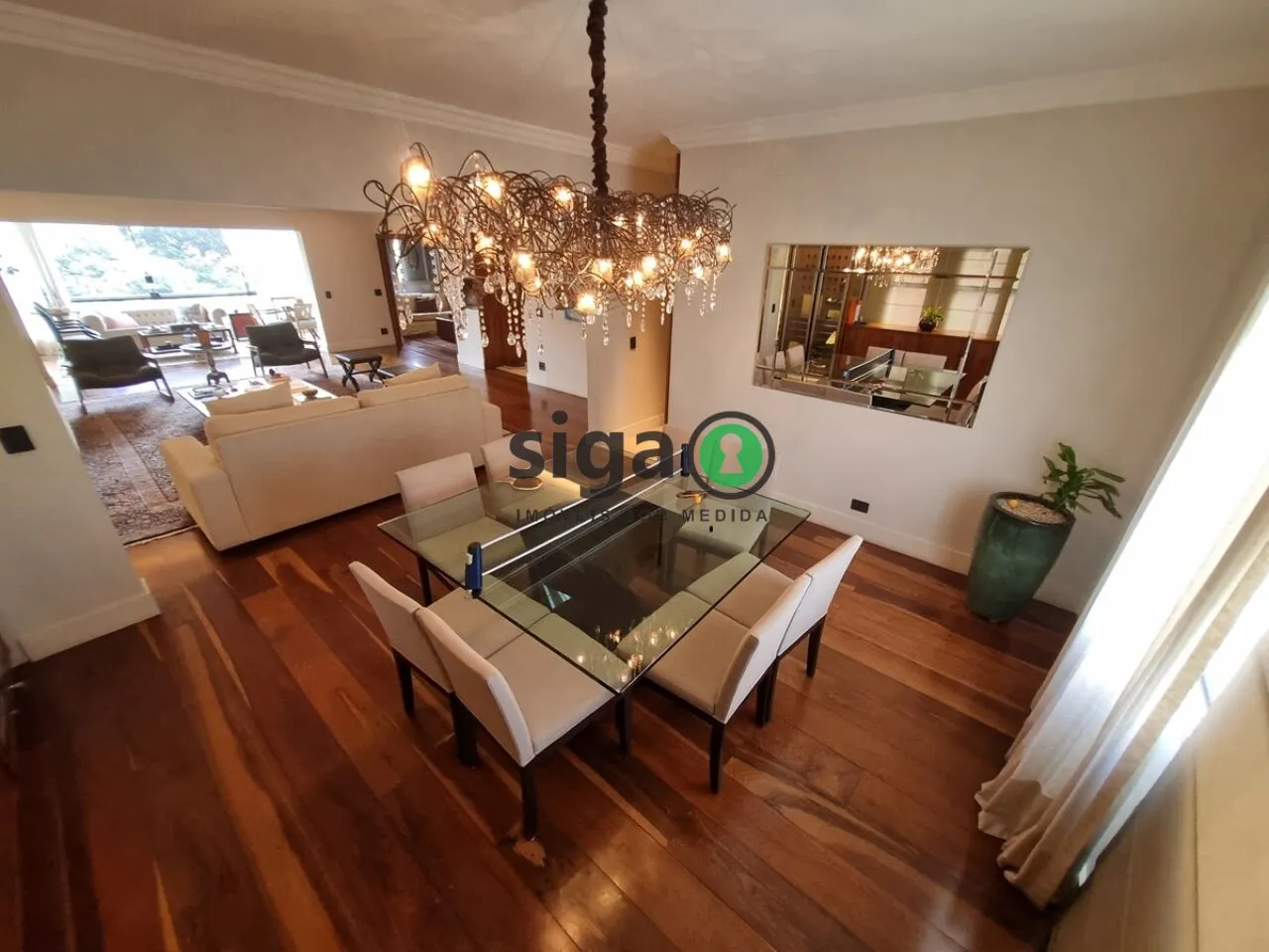 Imagem Apartamento a Venda Moema Pássaros com 4 quartos