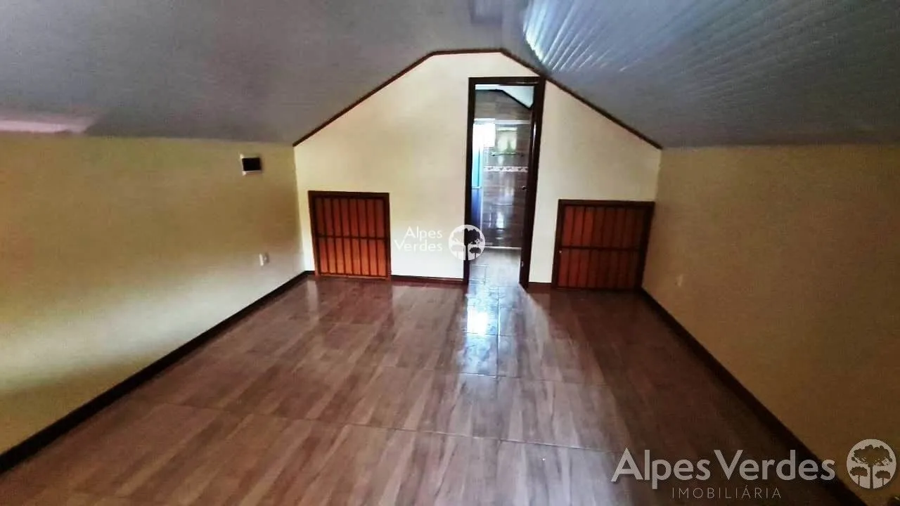 Imagem Casa com 4 quartos, 0.00m2, à venda em Canela, Centro