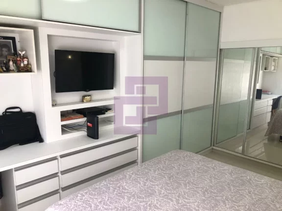 Imagem Lindo Apartamento à Venda - Finamente Decorado e Próximo à Praia das Pitangueiras