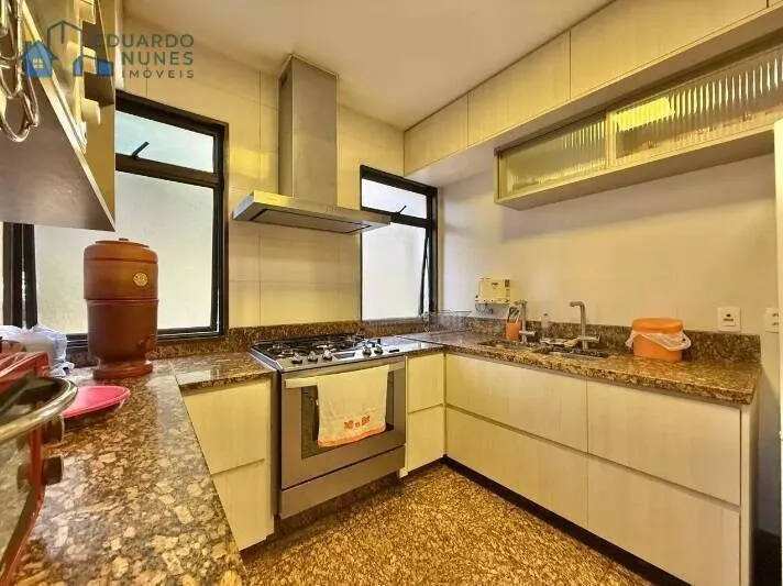 Imagem APARTAMENTO COM 04 QUARTOS ( 02 SUÍTES ),02 SEMI SUÍTES, 03 VAGAS, NA SERRA