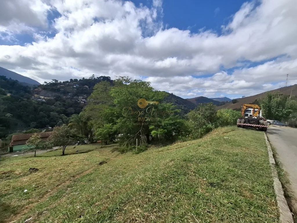 Imagem Terreno para Venda em Teresópolis / RJ no bairro Granja Florestal