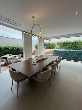 Imagem Casa com 5 quartos à venda, 333 m² por R$ 4.490.000 - Gênesis 1 - Santana de Parnaíba/SP