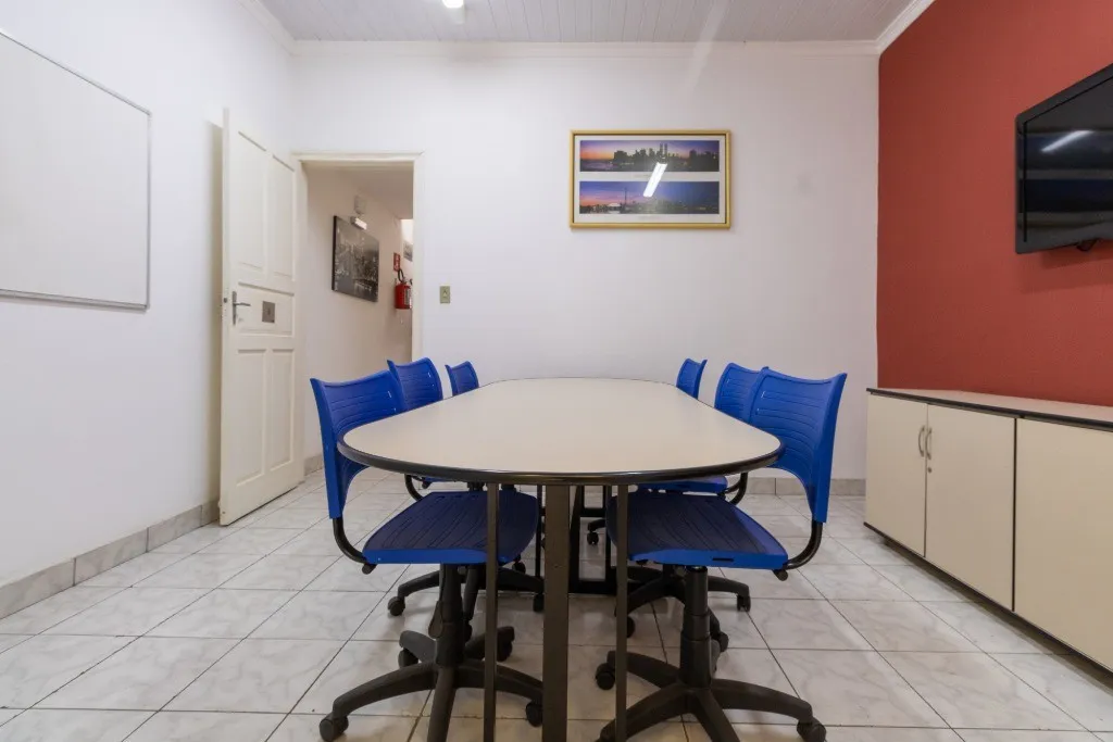 Imagem Imperdível oportunidade: Ponto Comercial para venda ou locação em Santo Antônio, São Caetano do Sul-SP - 7 salas, 3 banheiros, 322m².