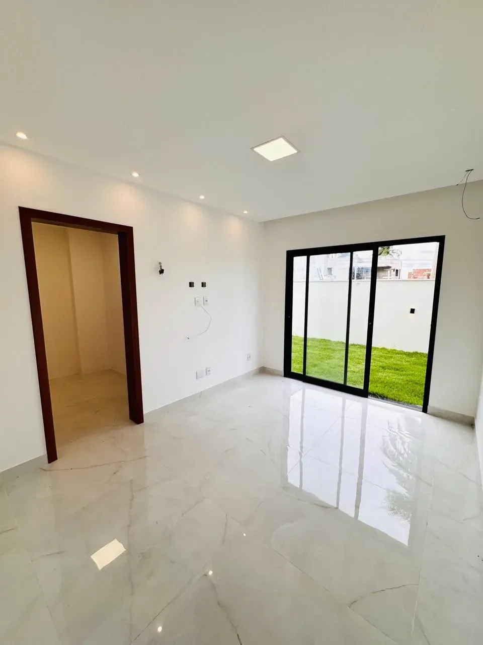 Imagem Casa de Condomínio com 3 Quartos à Venda, 185 m² em Cajupiranga - Parnamirim